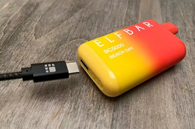 How to charge Elf-Bar Disposable Vapes.webp
