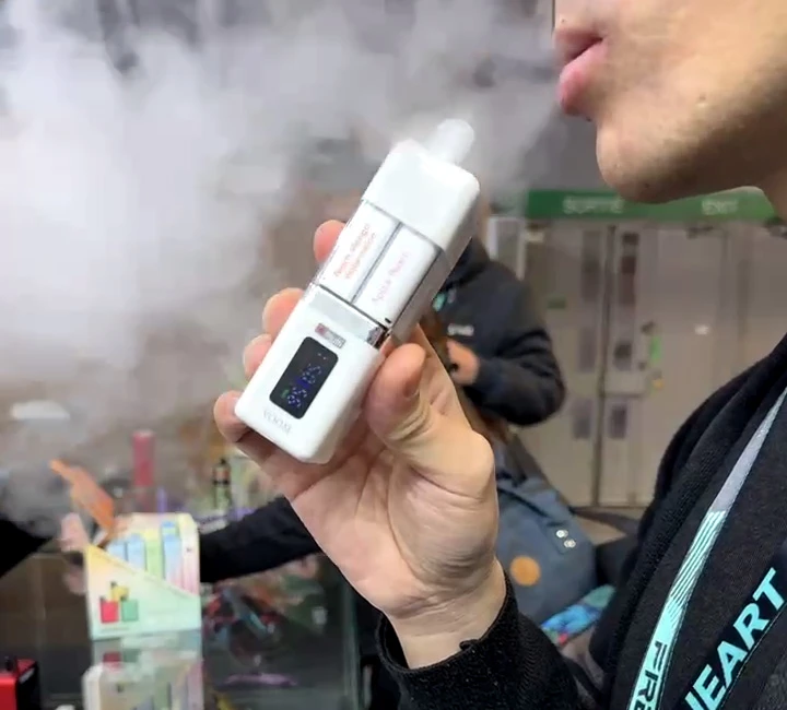 How Long Does Vape Smoke Linger in the Air.webp